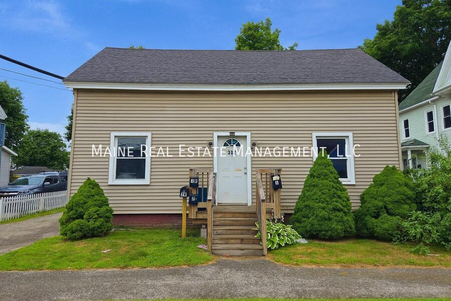 Primary Photo - 302 Turner St