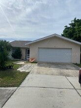 Building Photo - 526 Belmist Ct