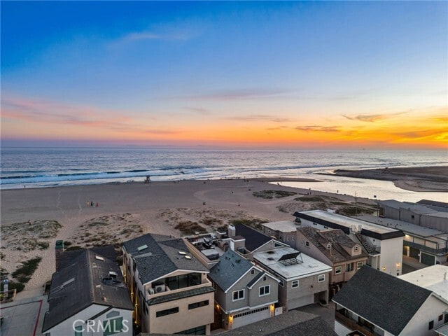 Building Photo - 7304 W Oceanfront