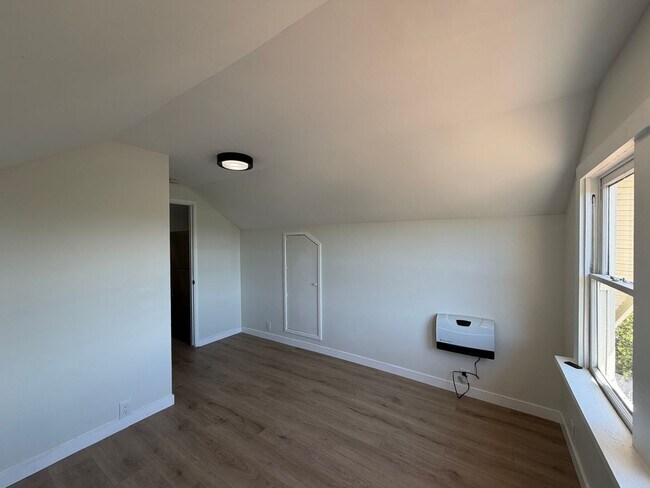 Foto del edificio - 850 W 7th Ave