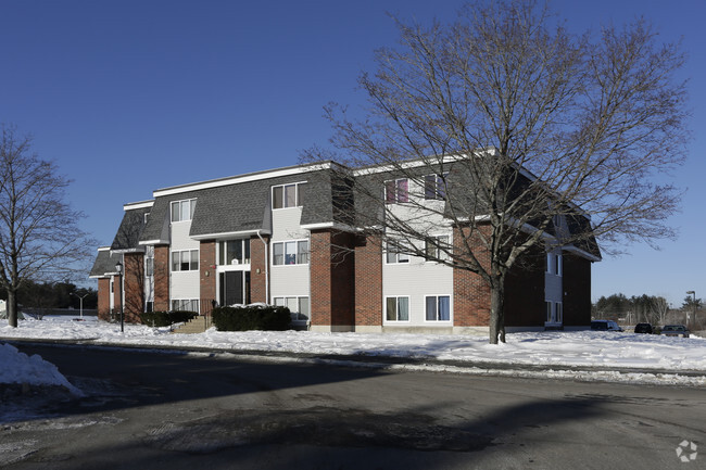 Building Photo - Sanford Manor