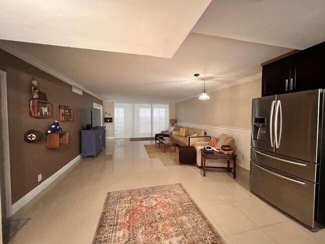 Foto del edificio - 605 Oaks Dr
