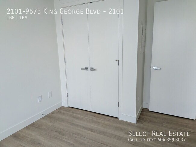 Photo du bâtiment - 9675-9675 King George Blvd