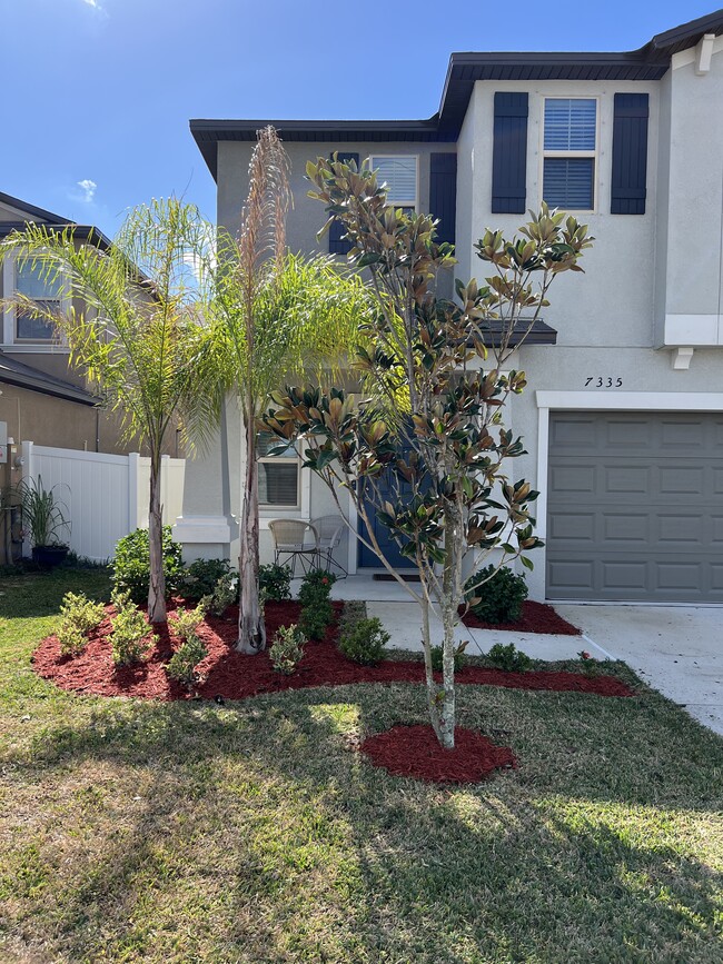 Foto del edificio - 7335 Canterbury Bells Ct