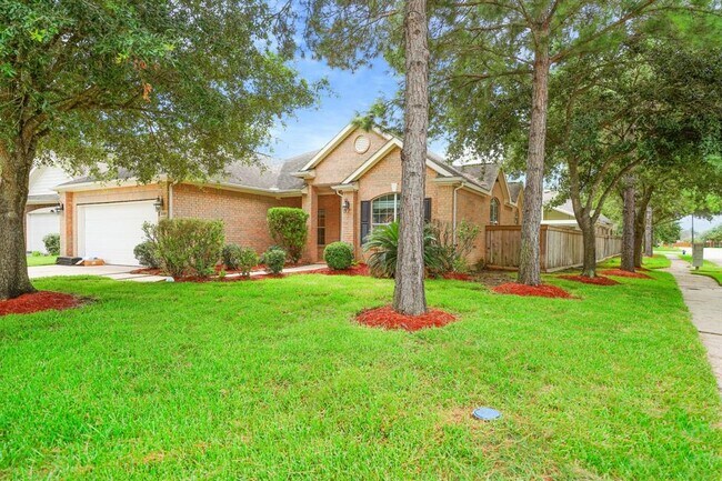 Building Photo - 26319 Sundown Cove Ln