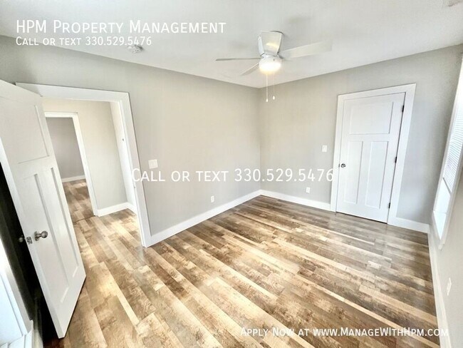 Foto del edificio - 2179 W 11th St