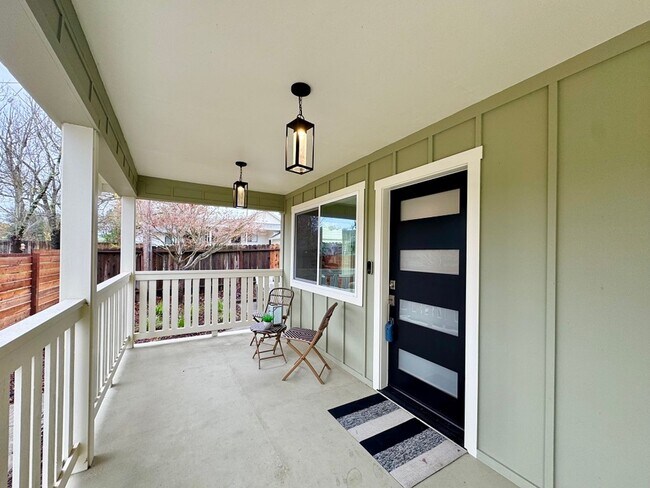 Foto del edificio - Country Living with Modern Comfort - 2BR/2...