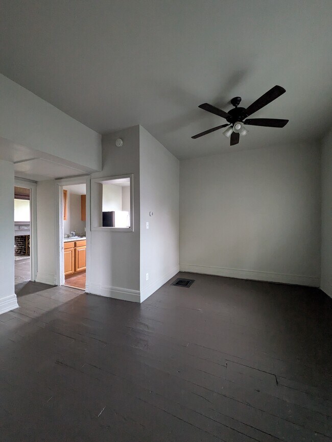 Foto del edificio - 878 Prospect Ave