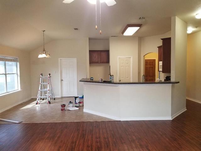 Foto del edificio - 4704 Fox Meadows Ln