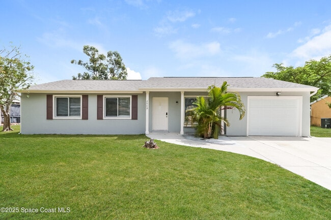 Foto del edificio - 2049 SE Talwood Ln