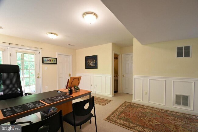 Building Photo - 8393 Jovin Cir