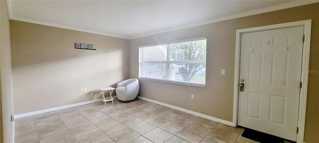 Foto del edificio - 5855 18th St N