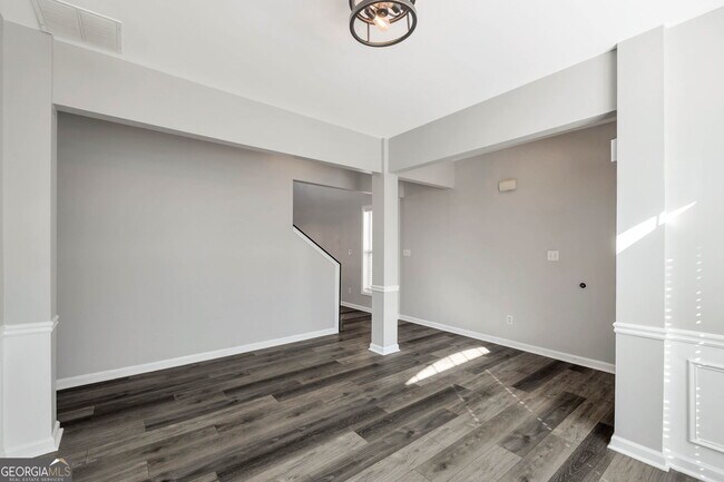 Foto del edificio - 3305 Briaroak Dr