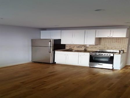 Foto principal - 476 4th Ave