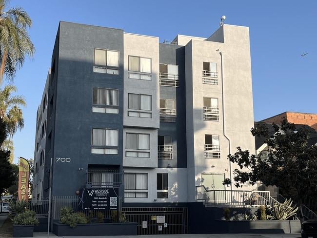 Building Photo - The Vue Apartments