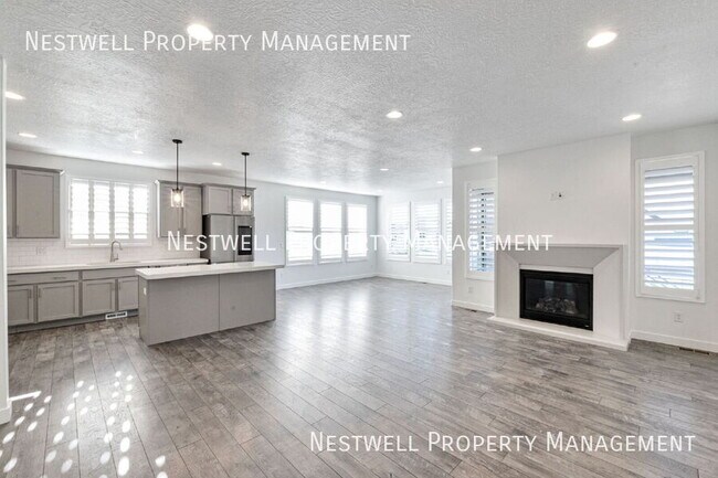 Foto del edificio - 1943 N Ostler Peak Rd