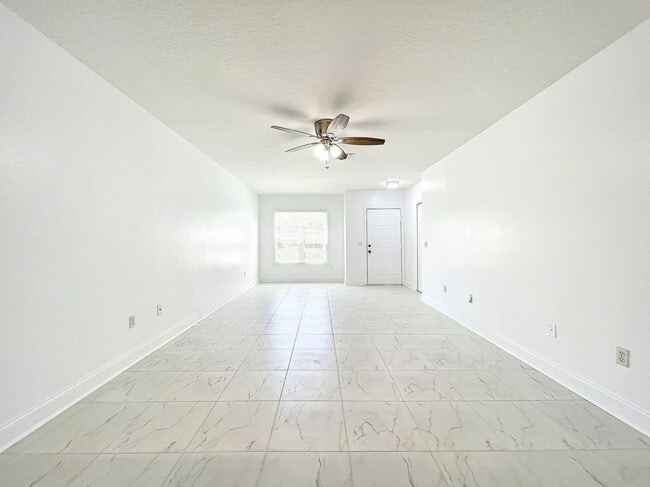 Building Photo - 6524 Swissco Dr