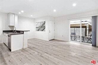 Building Photo - 5529 Bonner Ave