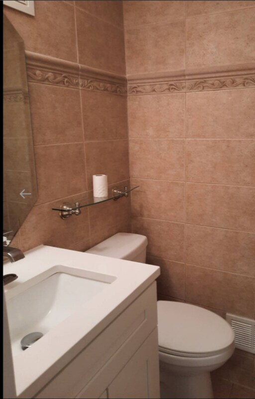 Building Photo - 51 Sharrotts Ln