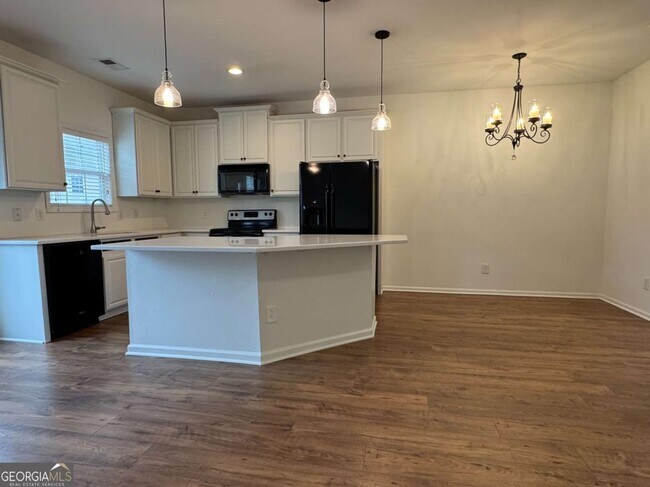 Foto del edificio - 6494 Whitebeam Trl