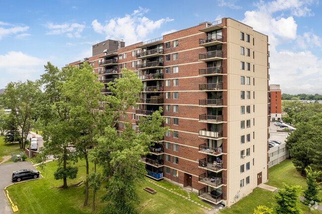 Photo du bâtiment - Le Comesol Apartments