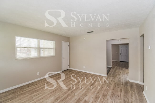 Photo - One-level living at its best House