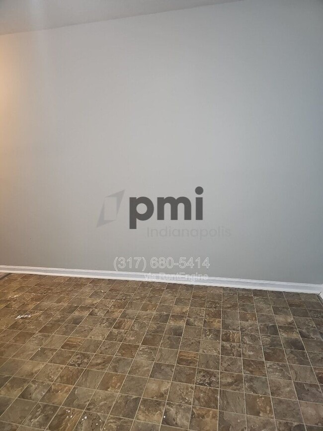 Foto del edificio - 114 Adler St