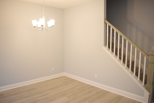 Foto del edificio - 4624 Runaway Bay Ln