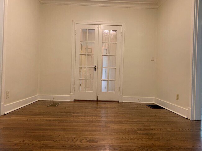 Building Photo - Great Home in a Great Location For Rent!!!