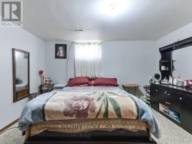 Photo du bâtiment - 167 Silverstone Dr