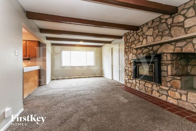 Building Photo - 3265 Bluebell Lane
