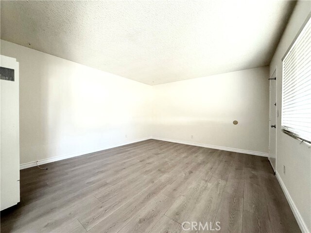 Foto del edificio - 489 W Alpine St