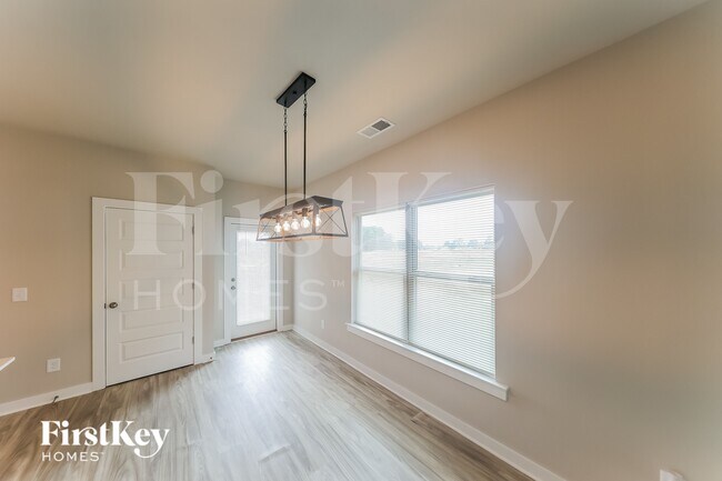 Building Photo - 41 Co Rd 1702