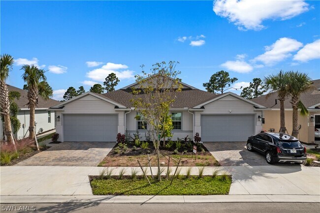 Building Photo - 43620 Sparrow Dr