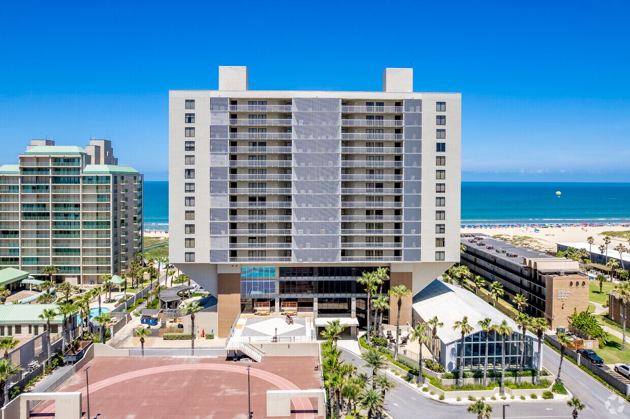 Aerial Photo - Breakers Plaza Condominiums