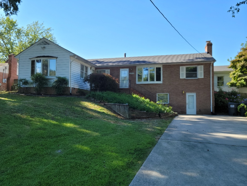 Primary Photo - 5132 Gravelbrook Dr