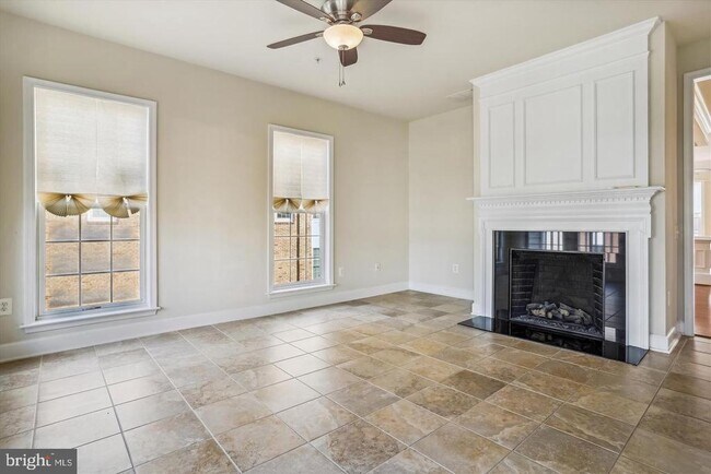 Building Photo - 14780 Potomac Branch Dr