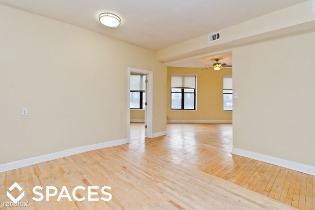 Building Photo - 3001 N Central Park Ave