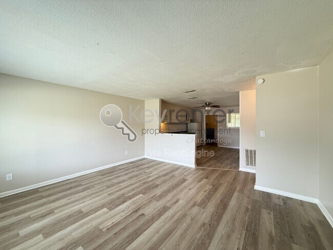Foto del edificio - 3973 Teakwood Dr
