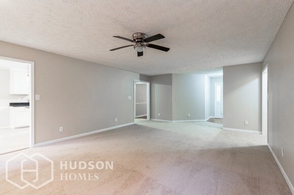 Building Photo - 845 Red Cedar Ln