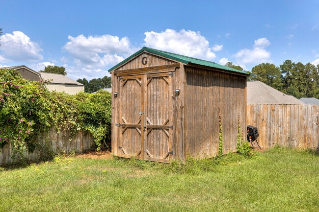 Building Photo - 3075 Explorer Dr