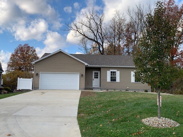 Foto del edificio - 100 Covington Cove