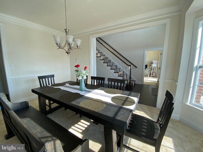 Foto del edificio - 907 Melissa Ct