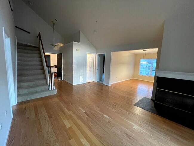 Foto del edificio - 112 Kendrick Pl