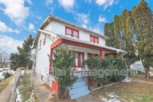 Foto del edificio - 2709 Sullivant Ave