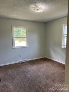 Foto del edificio - 215 Adams St