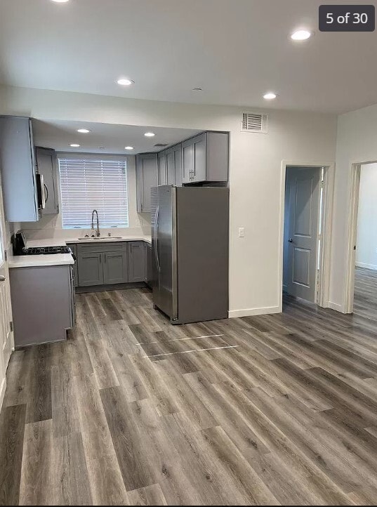 Foto del edificio - 2411 S Ridgeley Dr