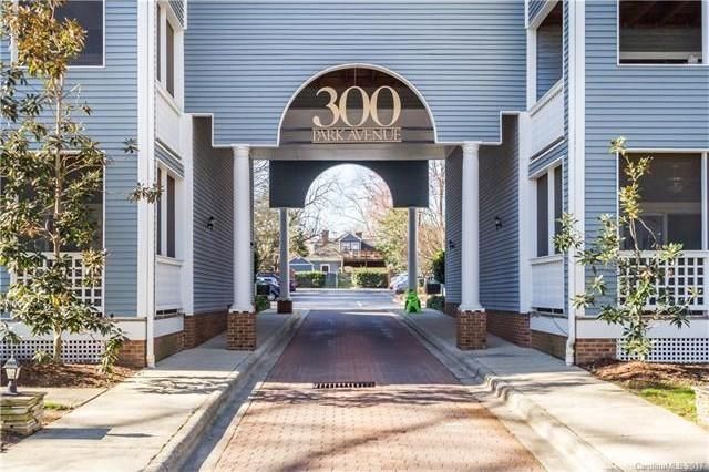 Primary Photo - 300 E Park Ave