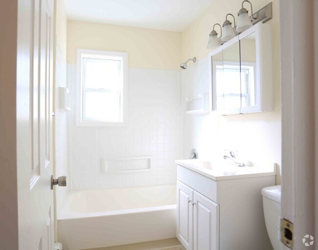 Hemingway Place Apartments East Haven, CT