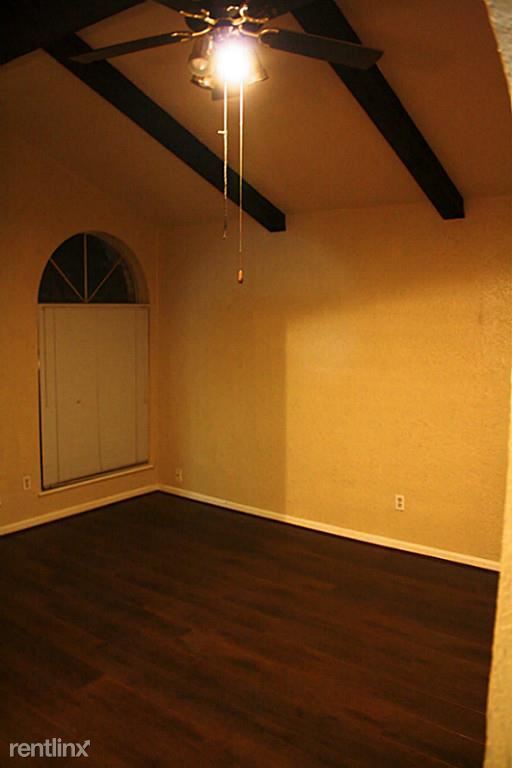 Building Photo - 14423 Woodforest Blvd